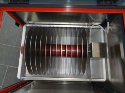 North West Technology: SISTEMA ESTRAIBILE PER LA DEUMIDIFICAZIONE DEL MIELE